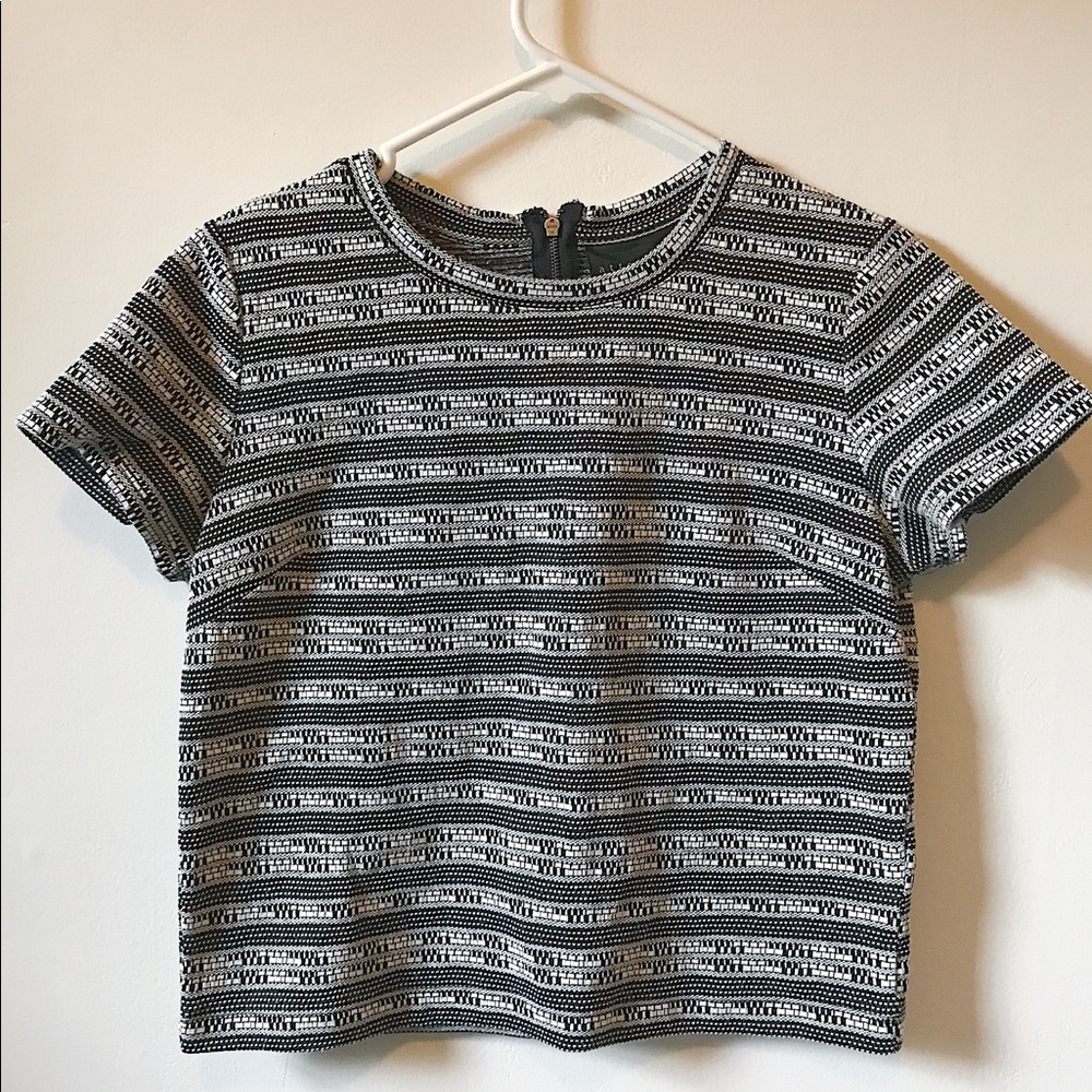 White / black patterned thick cotton crop top